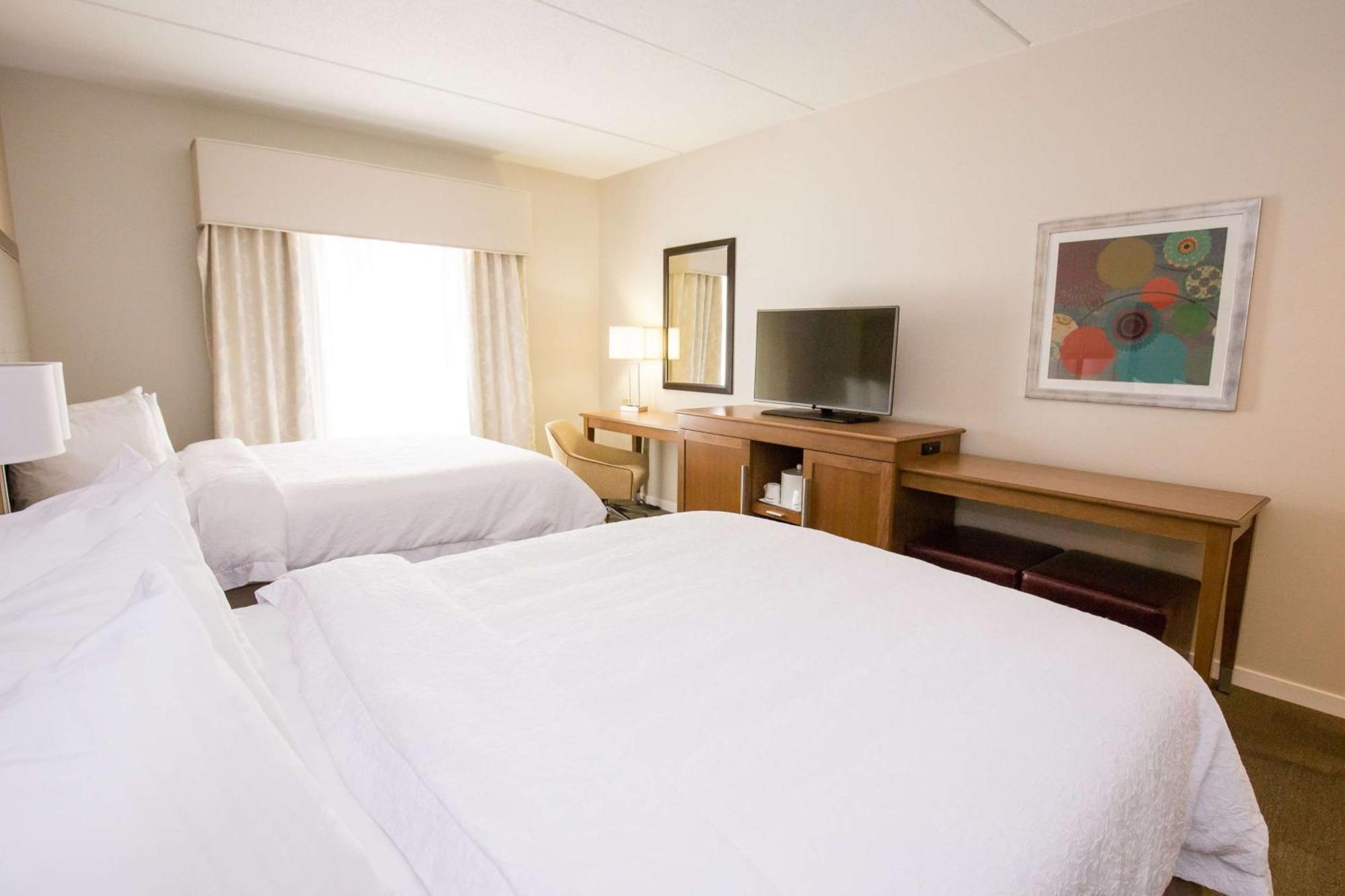 Hotel Hampton & - Pittsburgh/harmarville, Pa Harmarville